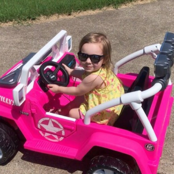 Meet your Posher, Melissa - Picture 7 of 12